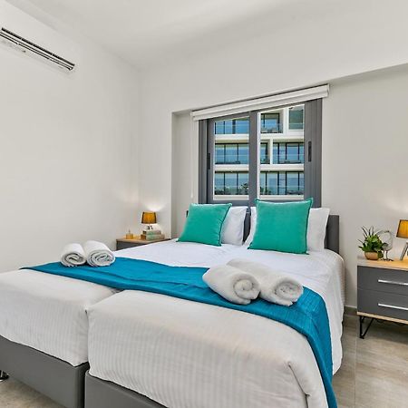 Dreamy 2 Bed Apartment By The Sea Paphos Exterior foto